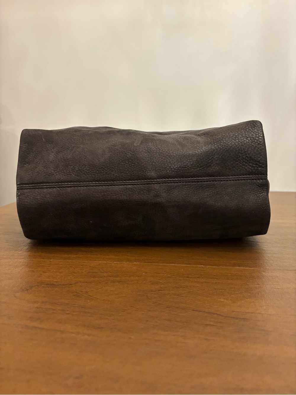 Authentic Fendi Large Dark Brown Leather suede Shoulder Bag Decorative Buckle - Picture 5 of 12